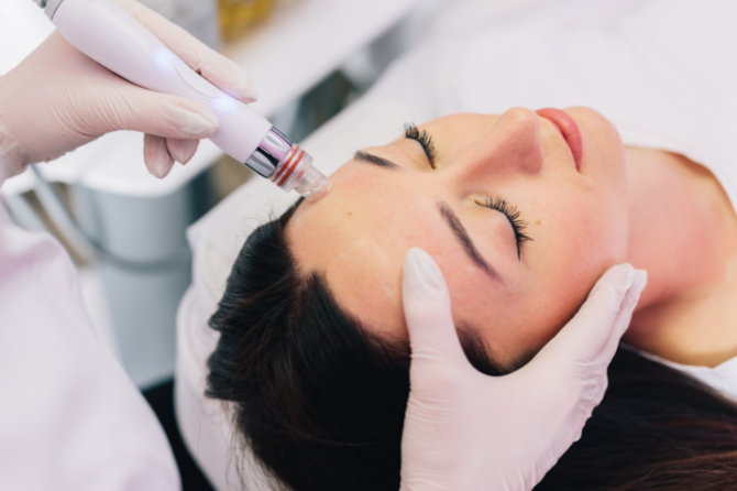 Reviving Your Skin for the Holidays: The Magic of Hydrafacials